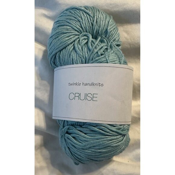 TWINKLE HANDKNITS CRUISE Yarn ~ Color # 34 Capri Blue ~ 120yds/50g ~ Lot 9 skein - Picture 2 of 6